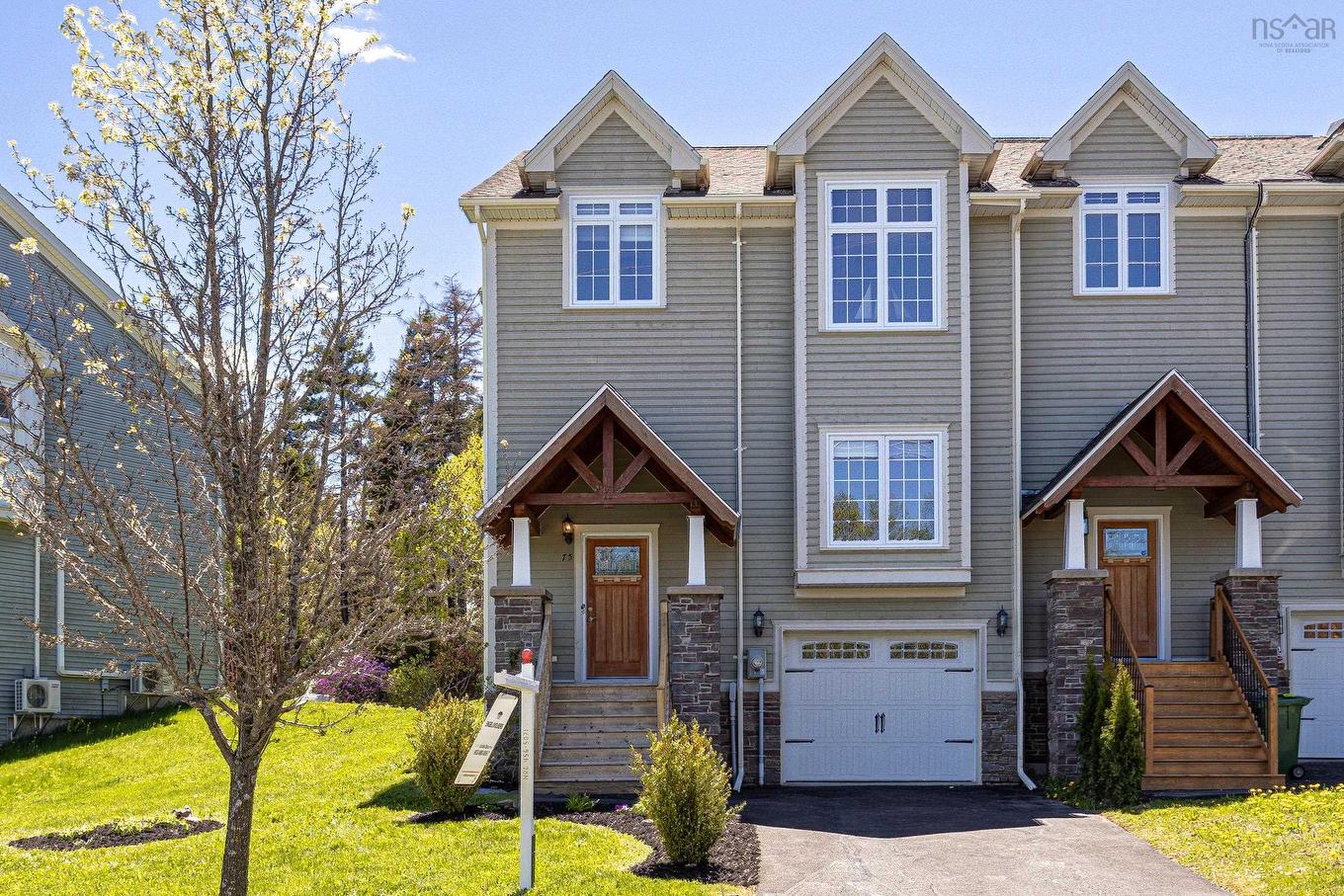 75 Bently Drive, Halifax, NS
