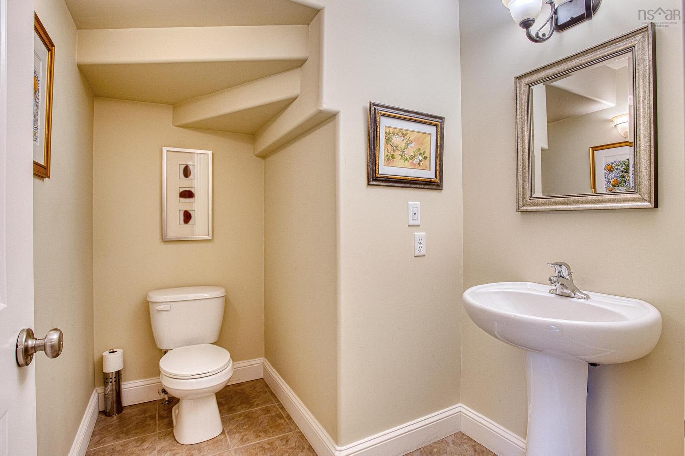 75 Bently Drive, Halifax, NS