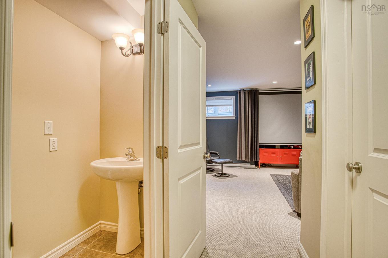 75 Bently Drive, Halifax, NS