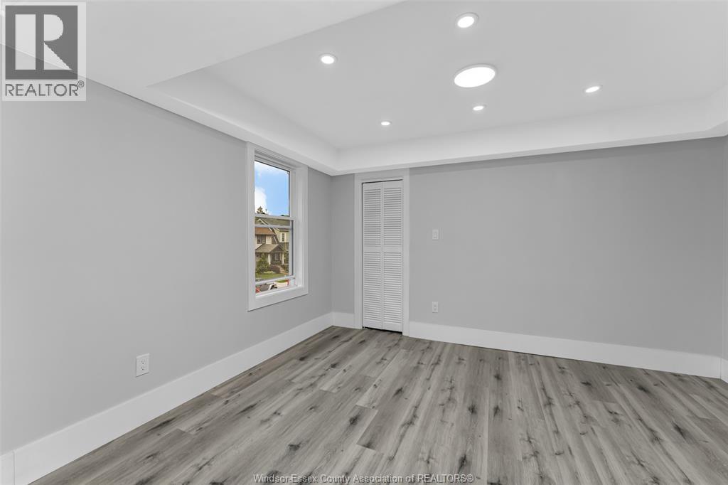 1525 Dougall, Windsor, ON - Indoor Photo Showing Other Room