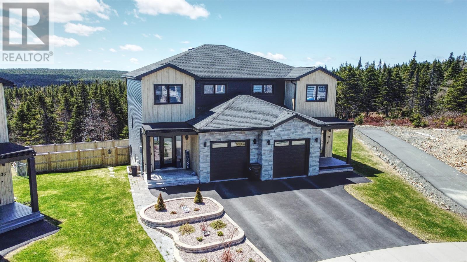 35 Donegal Run, St. John’S, NL - Outdoor