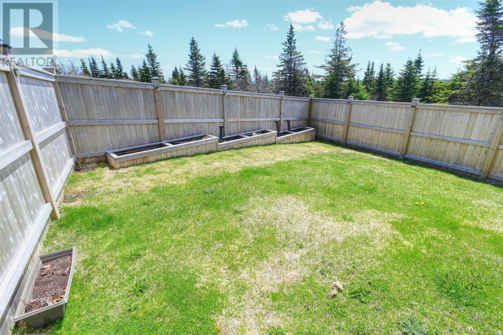 35 Donegal Run, St. John’S, NL - Outdoor With Backyard