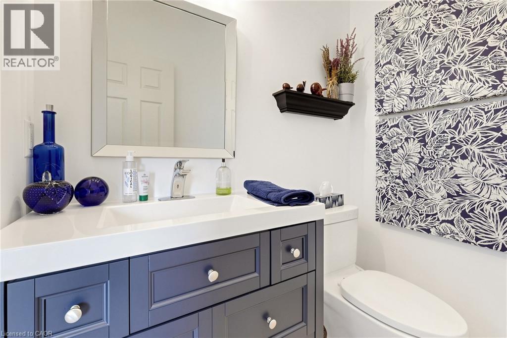 4176 Saunders Crescent, Burlington, ON - Indoor Photo Showing Bathroom