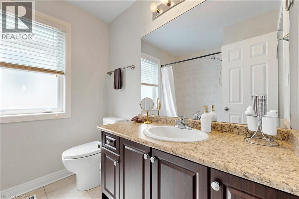4176 Saunders Crescent, Burlington, ON - Indoor Photo Showing Bathroom