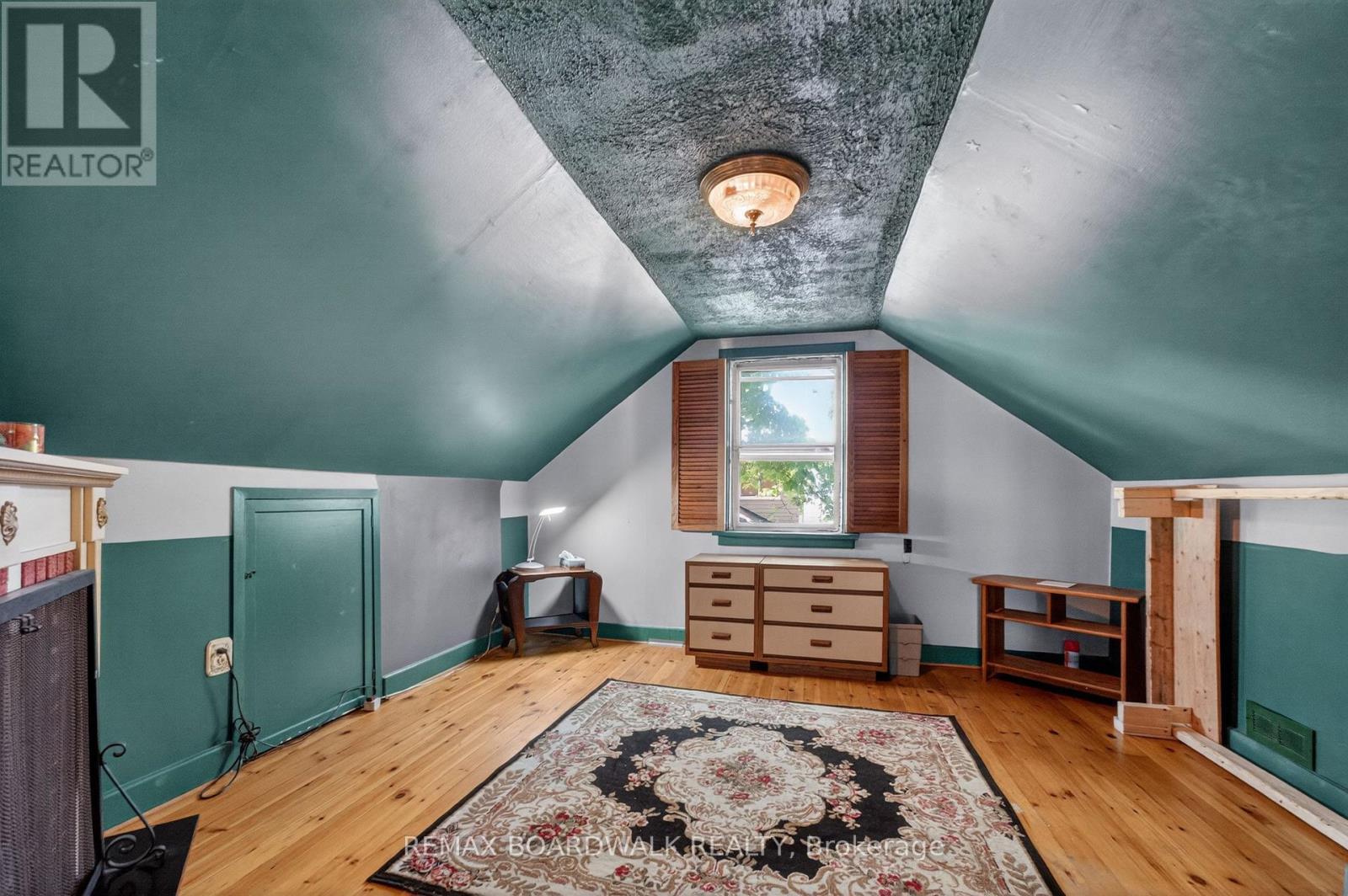 2nd Level Primary Bedroom - 92 Orvigale Road, Ottawa, ON - Indoor Photo Showing Other Room