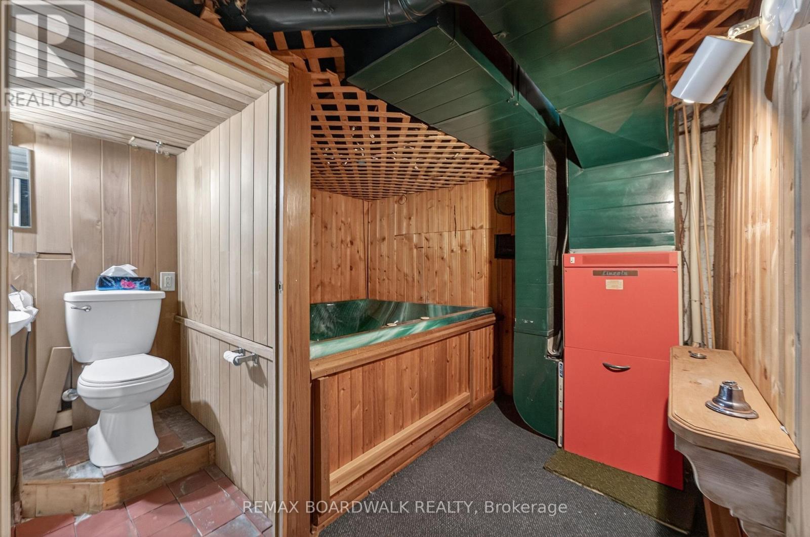 3PC Bath w/Indoor Sauna & Hot Tub (as-is) - 92 Orvigale Road, Ottawa, ON - Indoor Photo Showing Bathroom