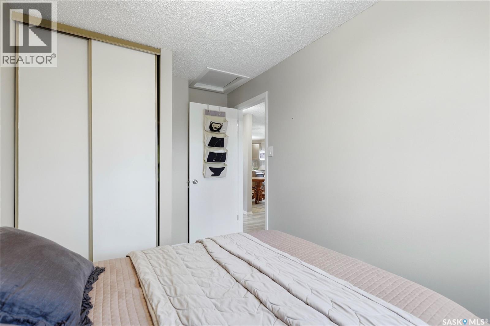 782 Hayworth Crescent N, Regina, SK - Indoor Photo Showing Bedroom