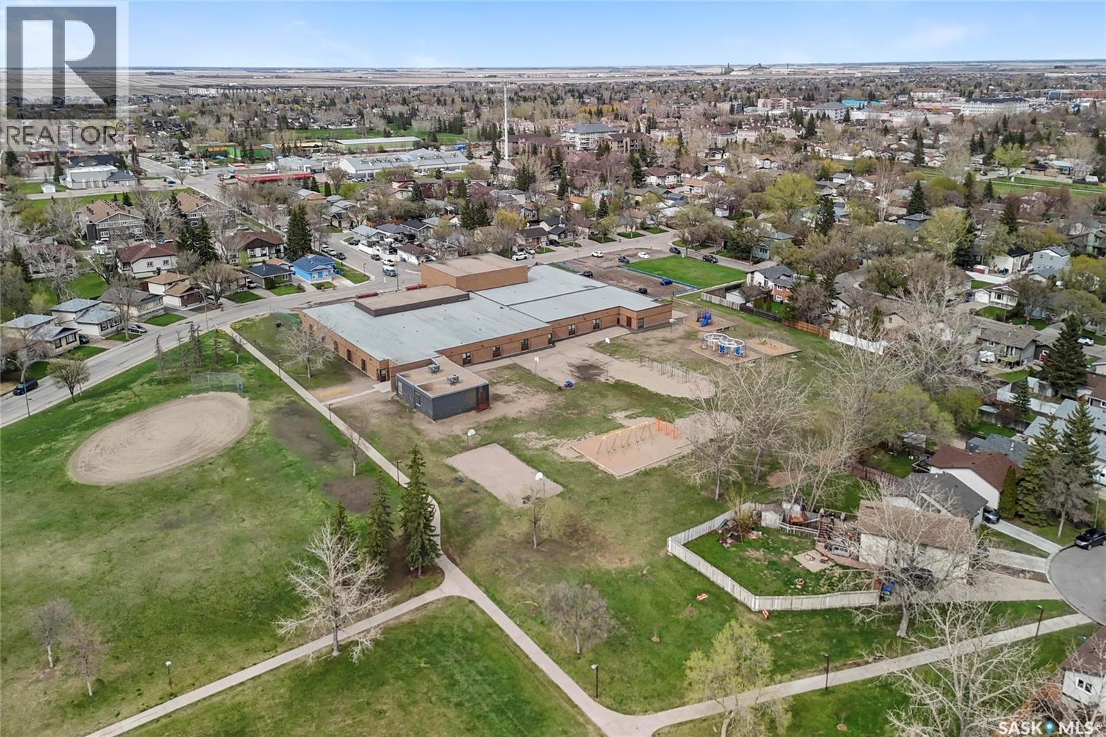 782 Hayworth Crescent N, Regina, SK - Outdoor With View