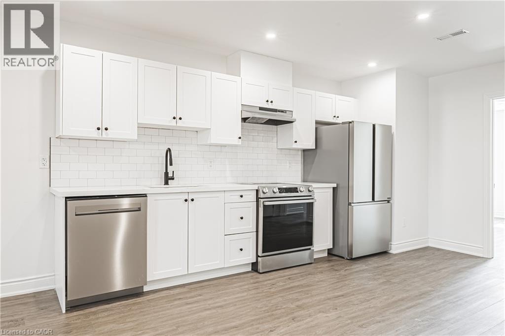 1127 Main Street E, Hamilton, ON