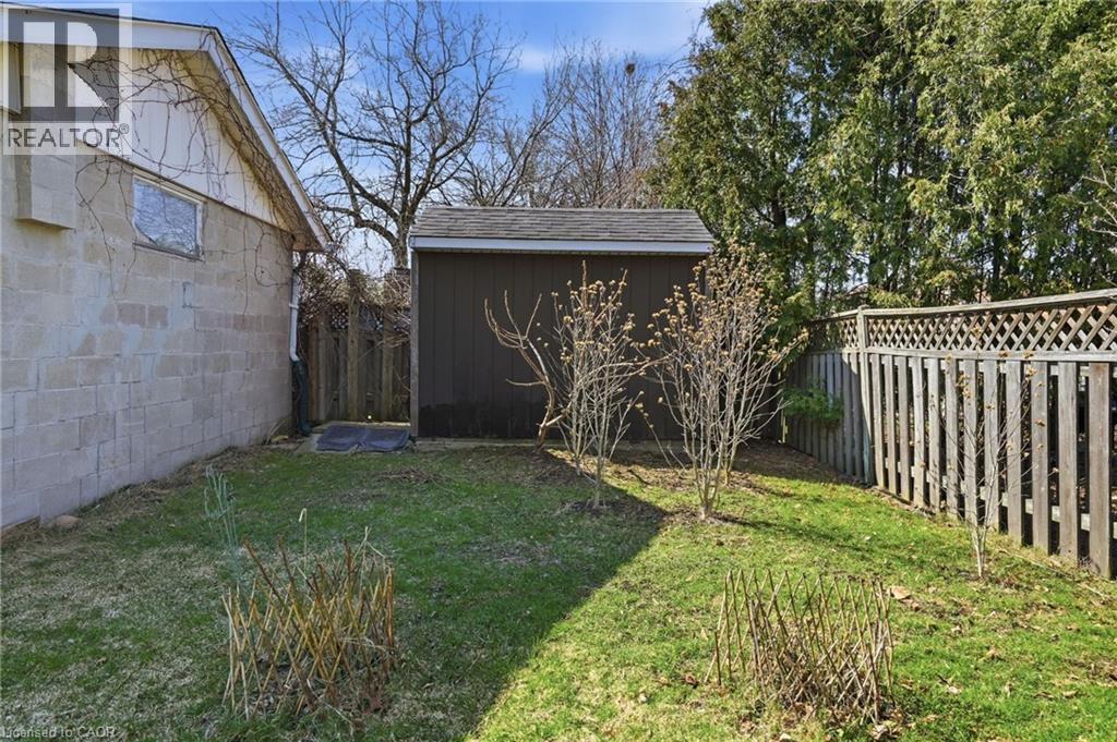 848 Upper Wellington Street, Hamilton, ON - Outdoor