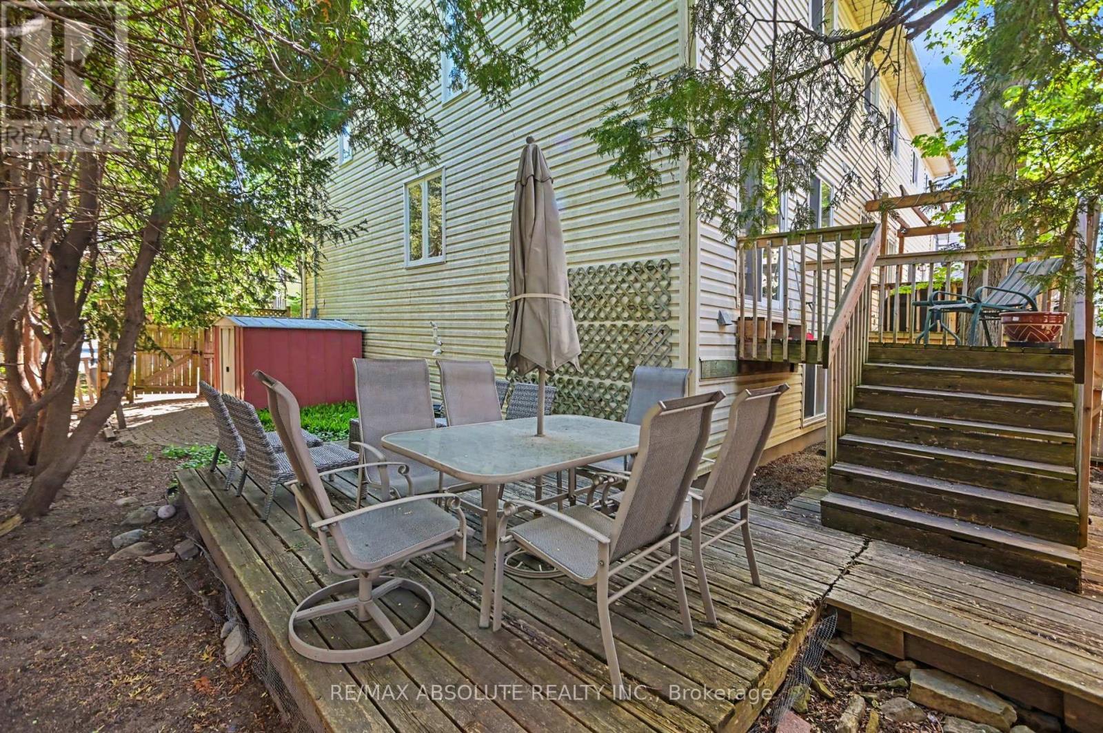 700 Tweedsmuir Avenue, Ottawa, ON - Outdoor With Deck Patio Veranda