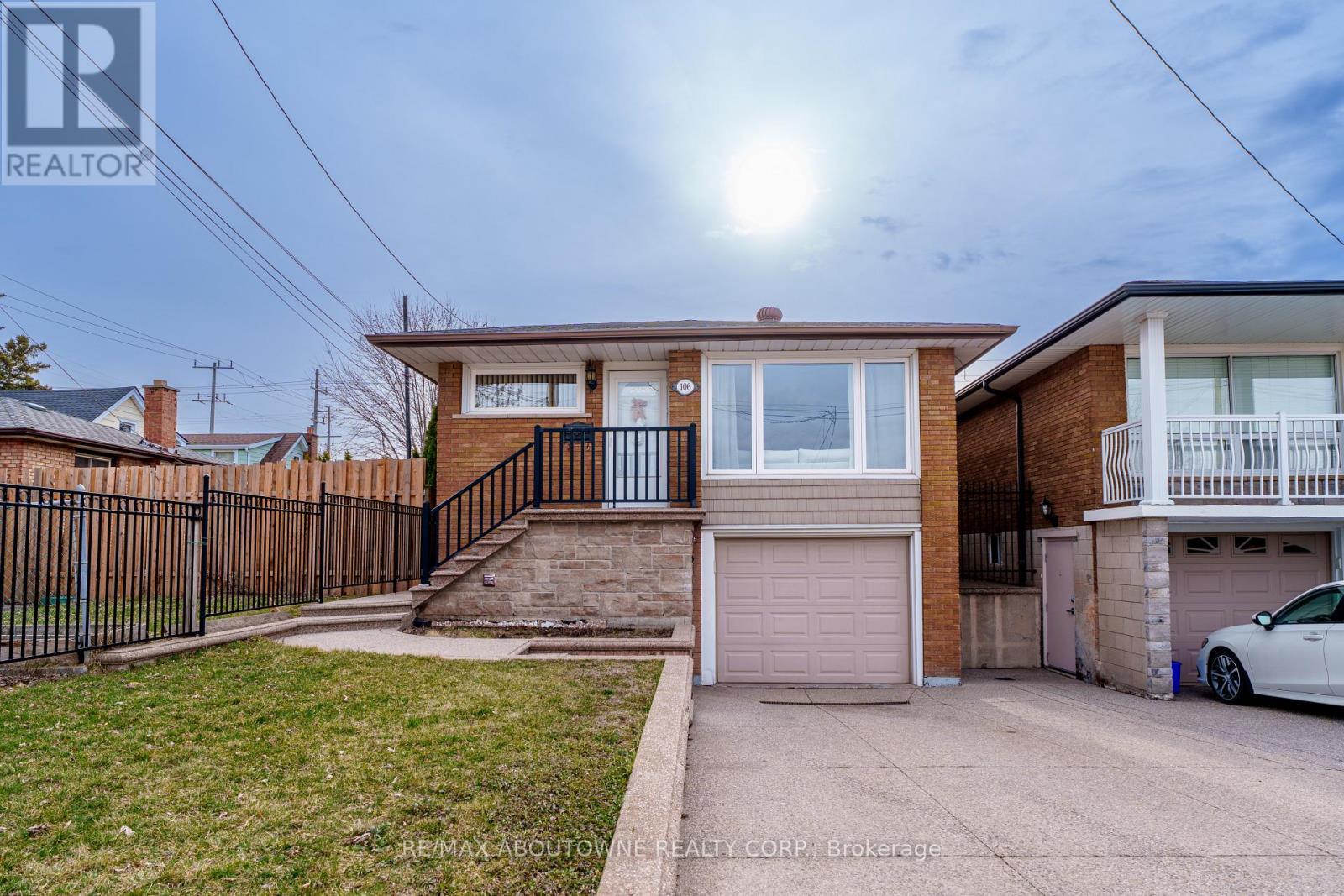 106 Beland Avenue N, Hamilton, ON - Outdoor