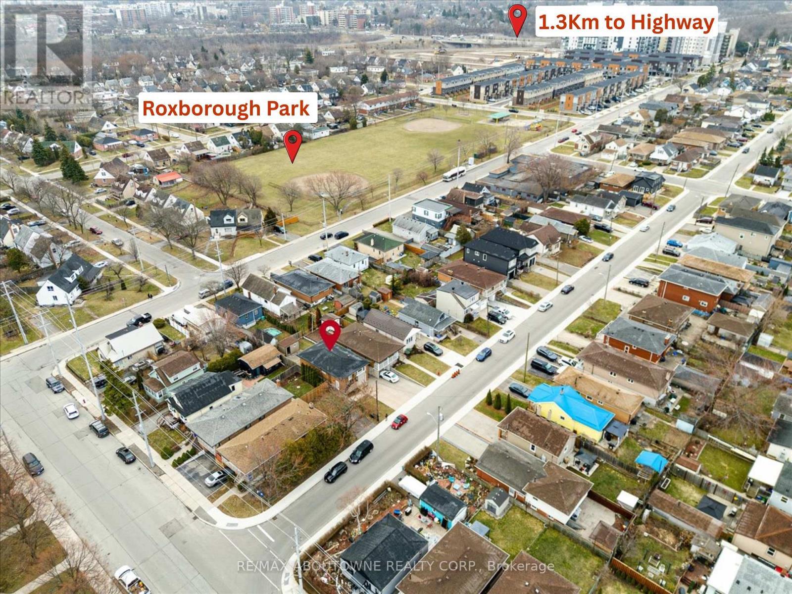 106 Beland Avenue N, Hamilton, ON -