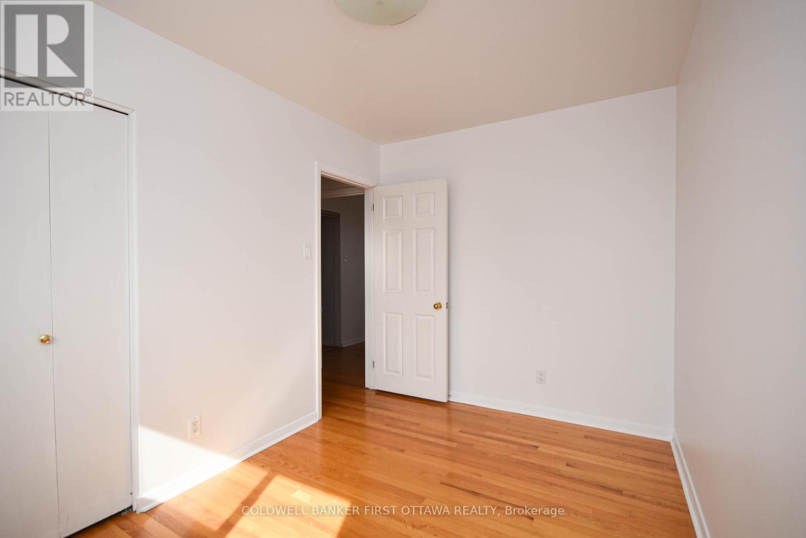 second floor bedroom - 2061 Balharrie Avenue, Ottawa, ON