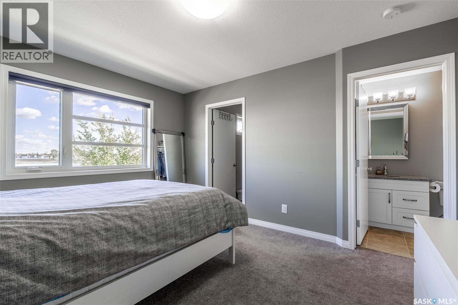 4119 33Rd Street W, Saskatoon, SK - Indoor Photo Showing Bedroom