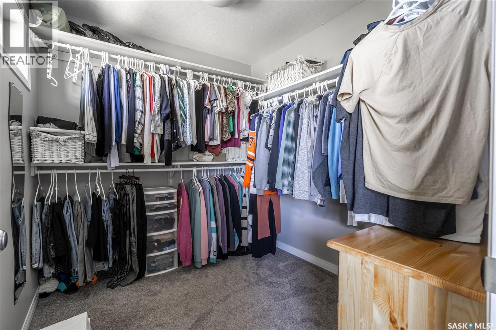 4119 33Rd Street W, Saskatoon, SK - Indoor With Storage