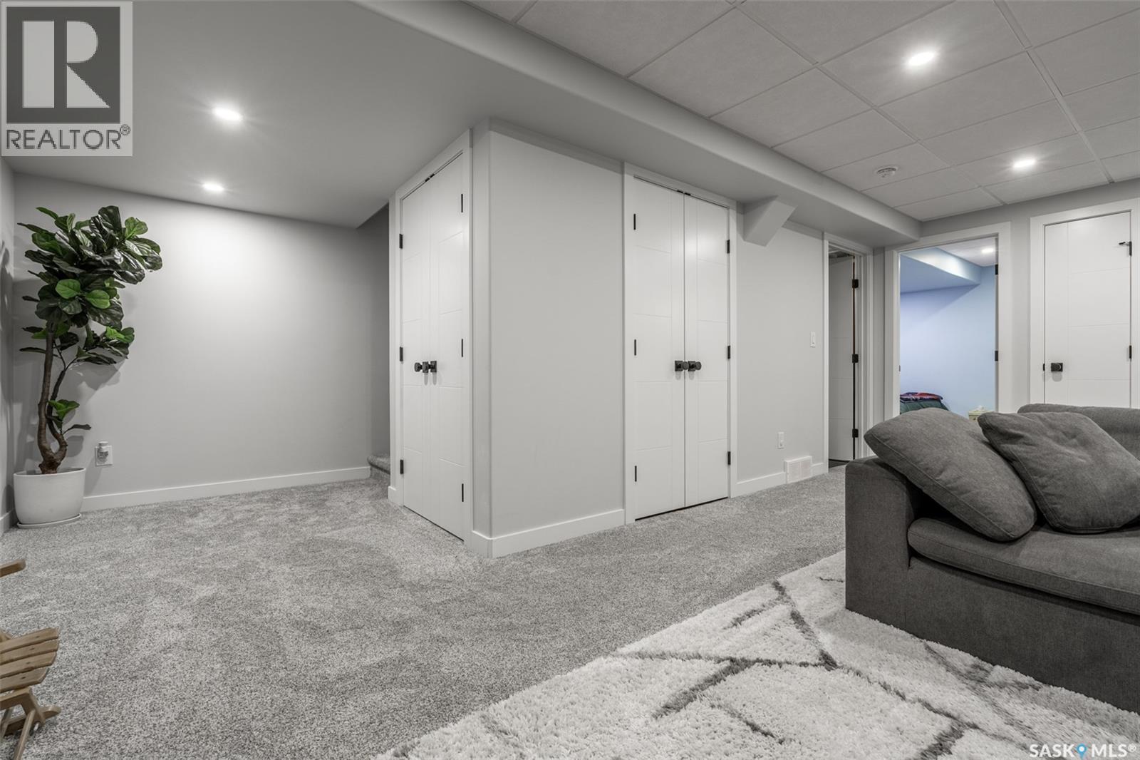 4119 33Rd Street W, Saskatoon, SK - Indoor