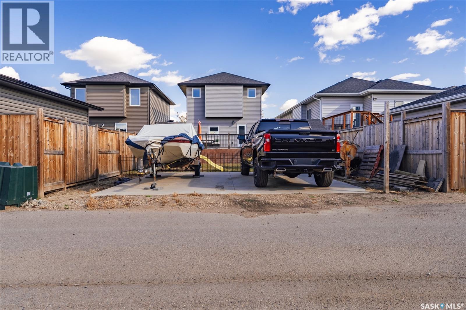 4119 33Rd Street W, Saskatoon, SK - Outdoor With Exterior