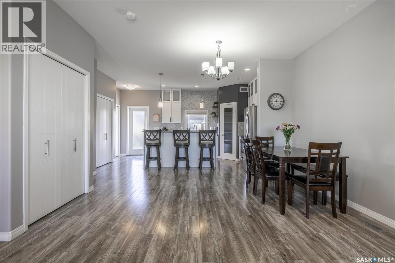 4119 33Rd Street W, Saskatoon, SK - Indoor Photo Showing Dining Room