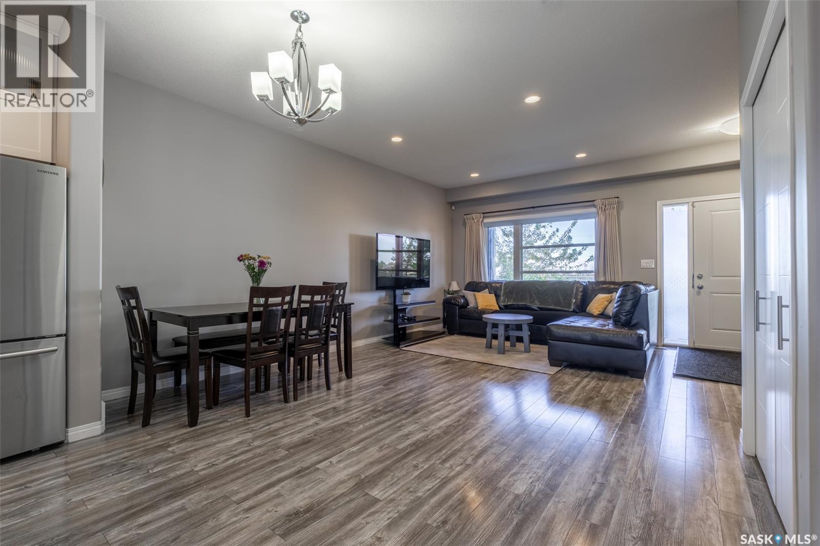4119 33Rd Street W, Saskatoon, SK - Indoor