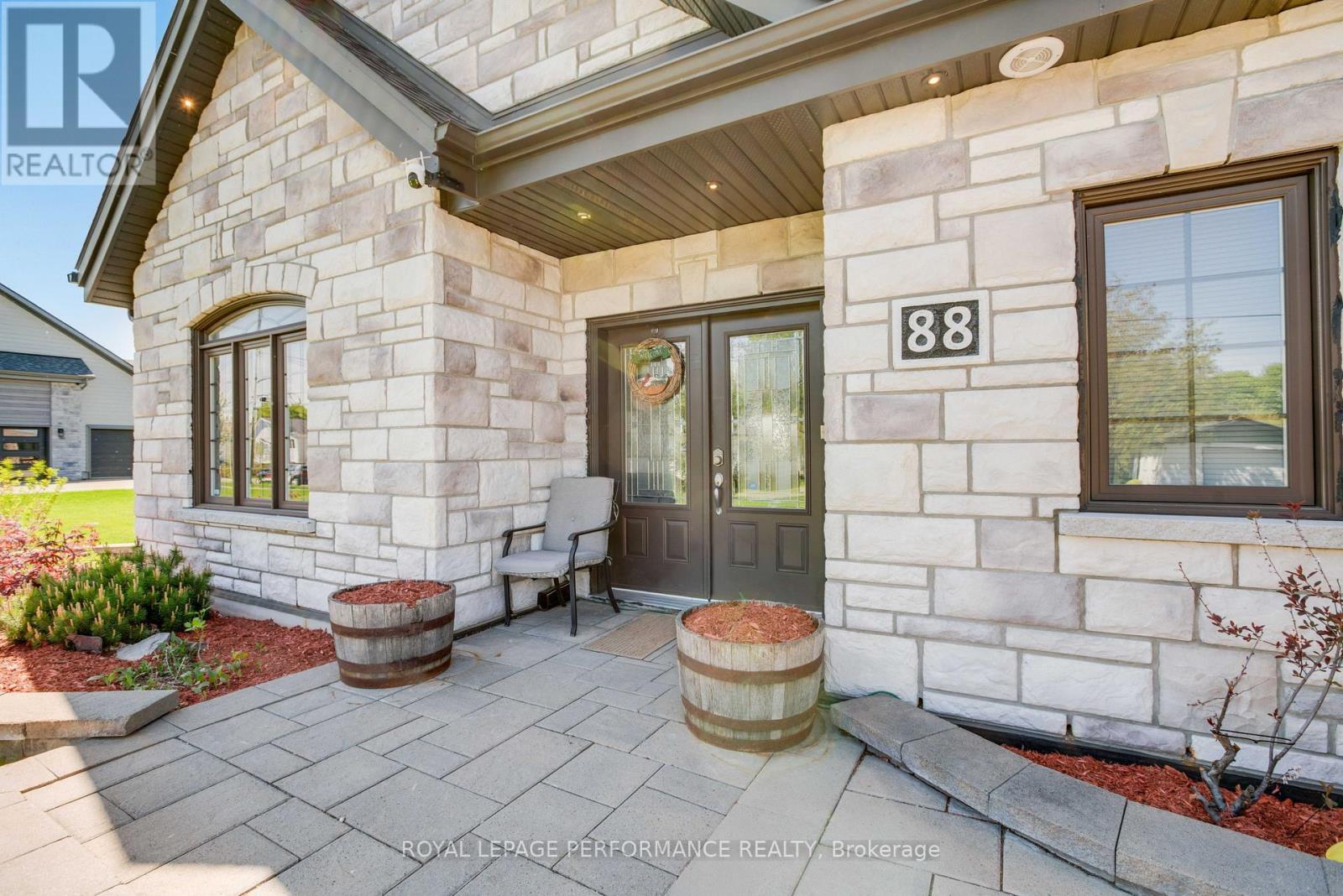88 Pendleton Street, Champlain, ON - Outdoor
