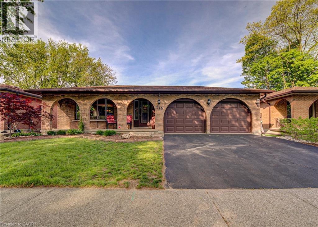 119 Martinglen Crescent, Kitchener, ON - Outdoor With Deck Patio Veranda