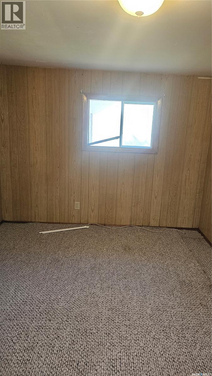 612-614 3Rd Avenue, Cudworth, SK - Indoor Photo Showing Other Room