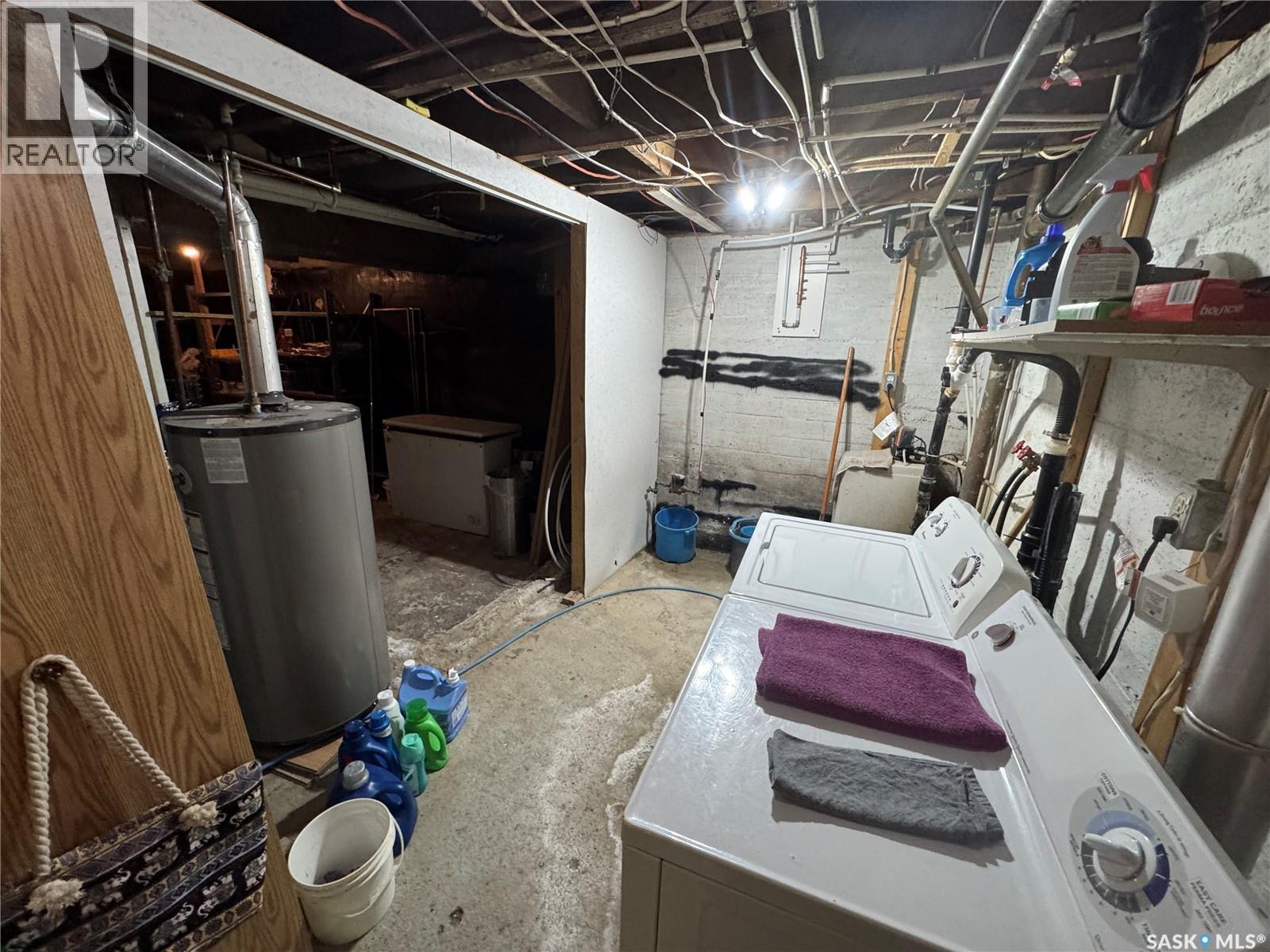 620 2Nd Avenue, Raymore, SK - Indoor Photo Showing Basement
