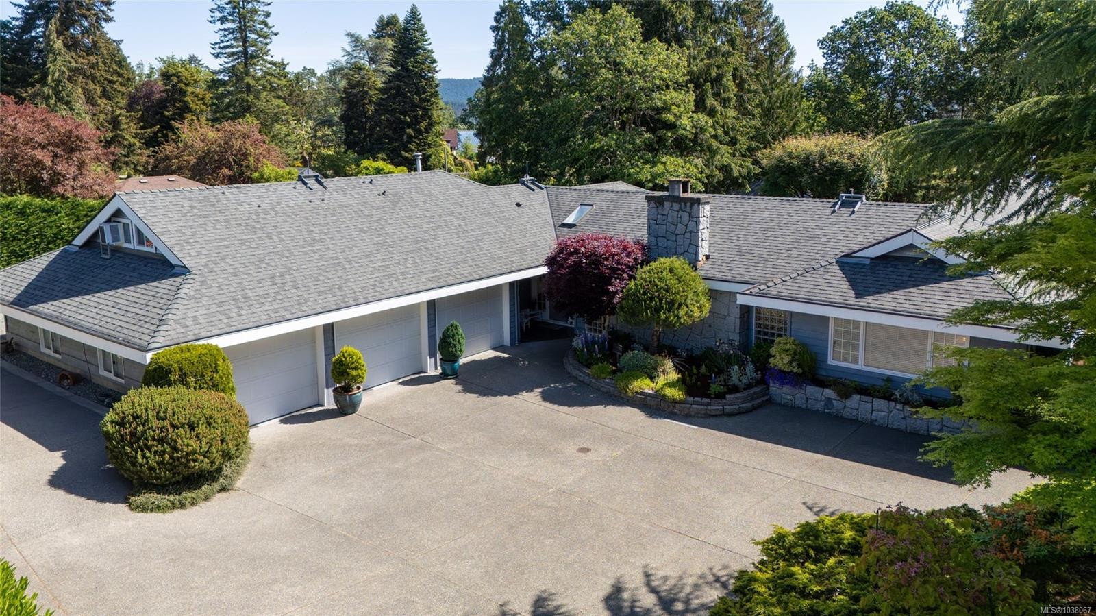 2221 Tarn Pl, Duncan, BC