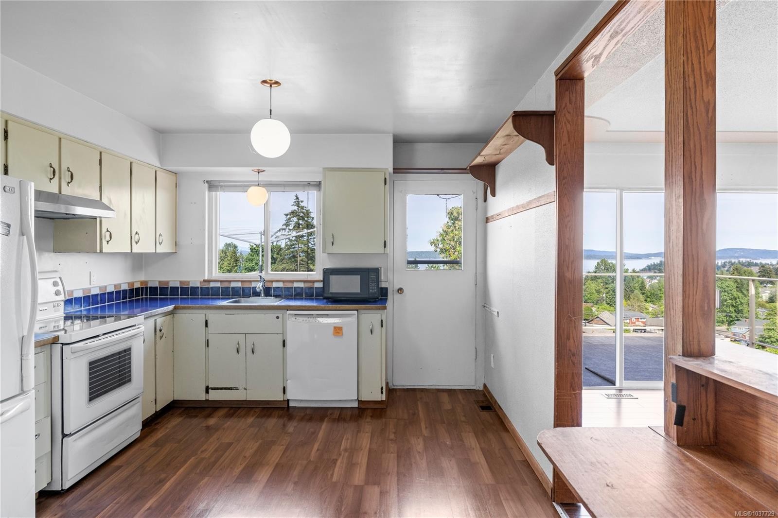 9921 Echo Hts, Chemainus, BC