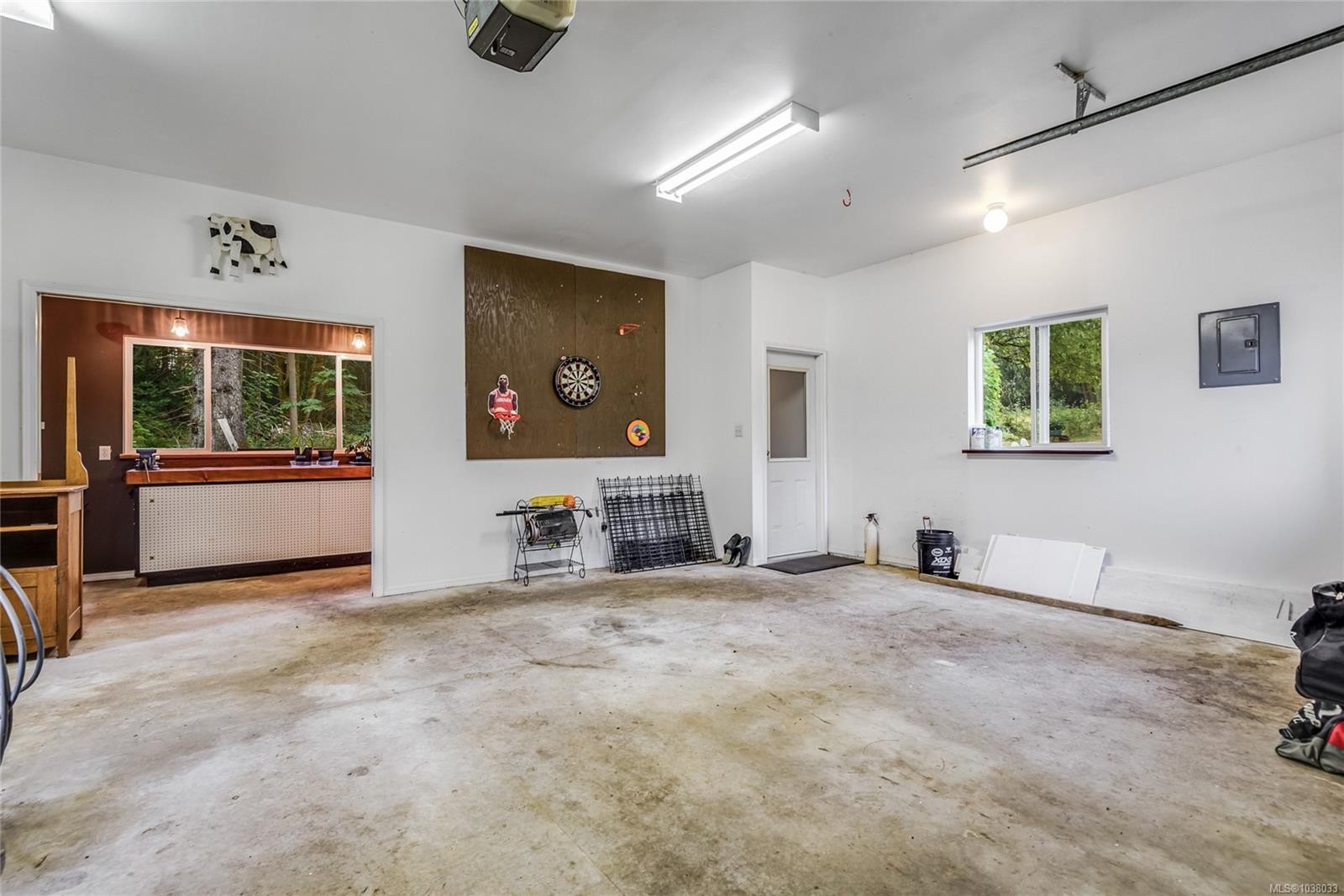 2245 Schulz Rd, Black Creek, BC