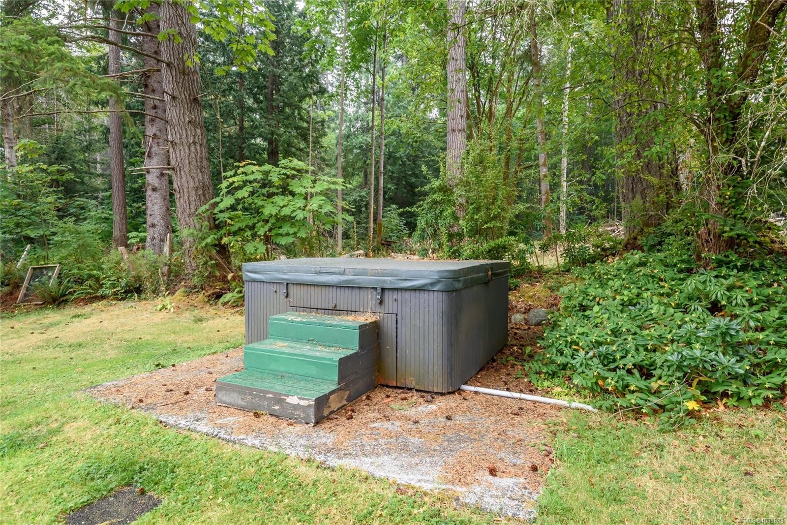 2245 Schulz Rd, Black Creek, BC