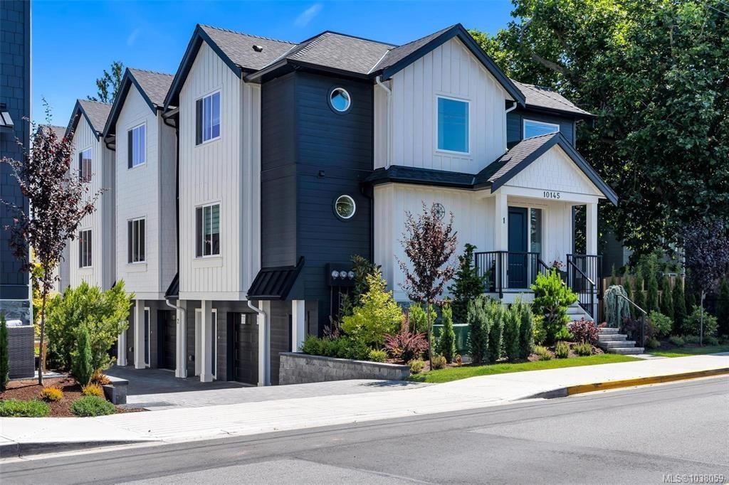 #9-10145 Fifth St, Sidney, BC