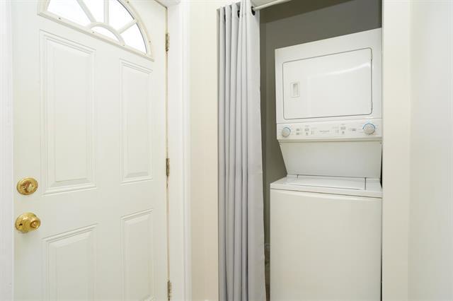 384 Martin Ave, Winnipeg, MB