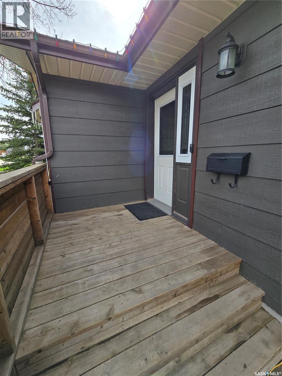 528 Dieppe Drive, Weyburn, SK - Outdoor With Deck Patio Veranda With Exterior