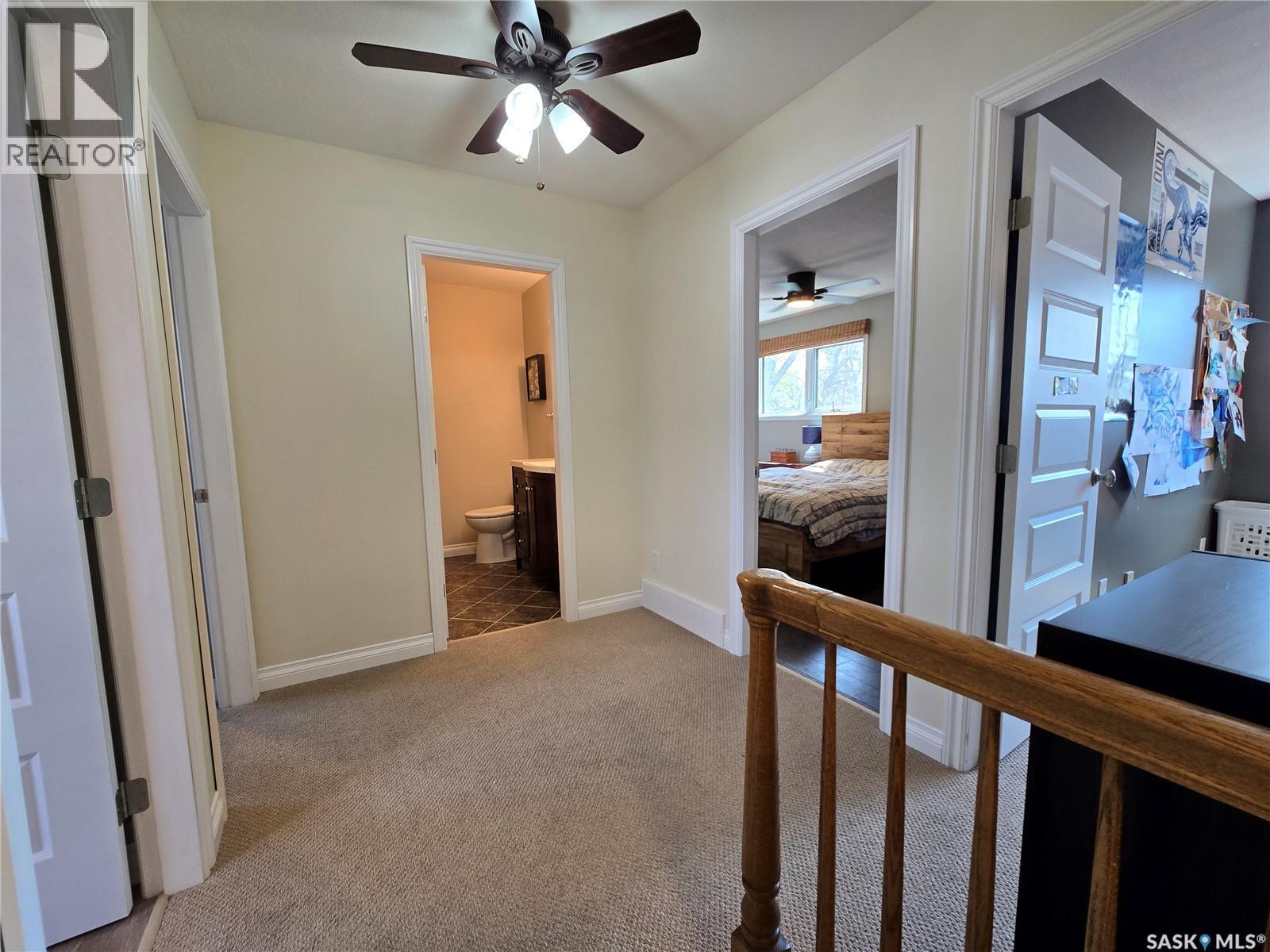 528 Dieppe Drive, Weyburn, SK - Indoor Photo Showing Other Room