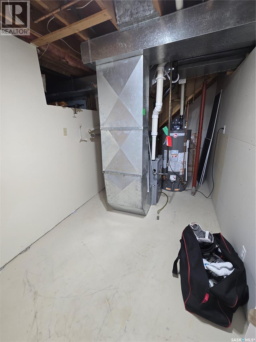 528 Dieppe Drive, Weyburn, SK - Indoor Photo Showing Basement