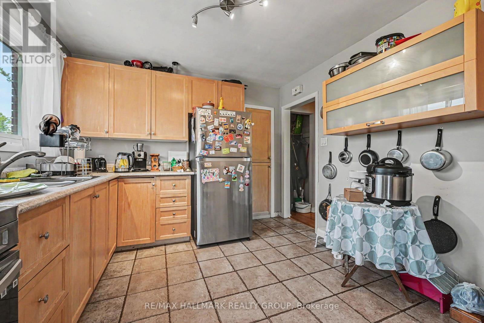 296 Britannia Road, Ottawa, ON - Indoor Photo Showing Kitchen With Double Sink