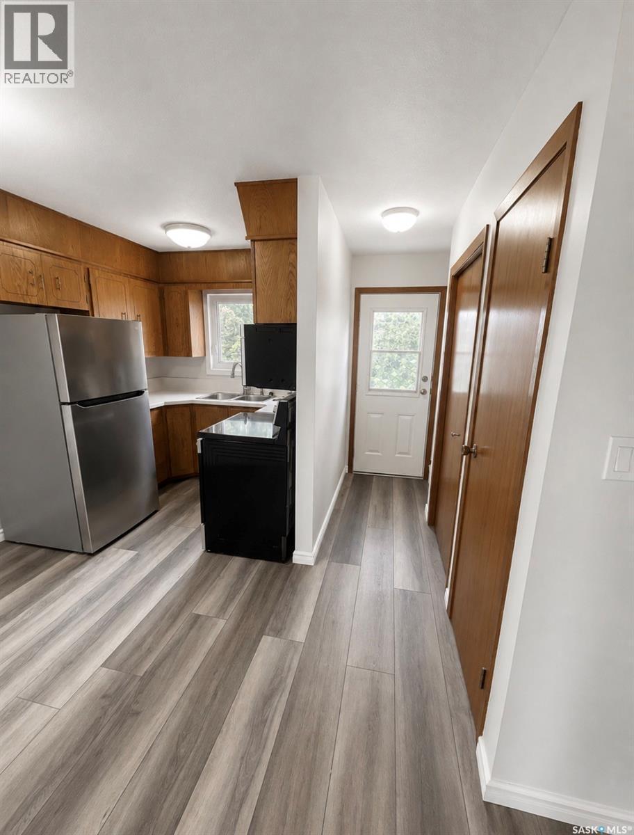 1510 Mckercher Drive, Saskatoon, SK - Indoor Photo Showing Kitchen