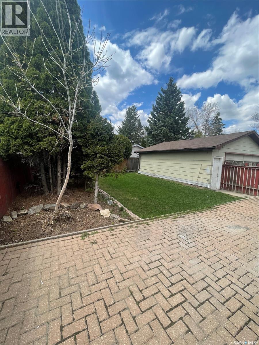 1510 Mckercher Drive, Saskatoon, SK - Outdoor