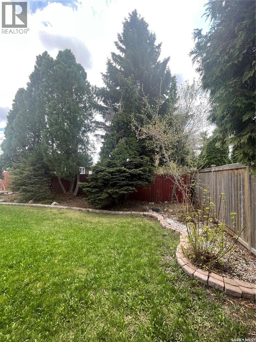 1510 Mckercher Drive, Saskatoon, SK - Outdoor