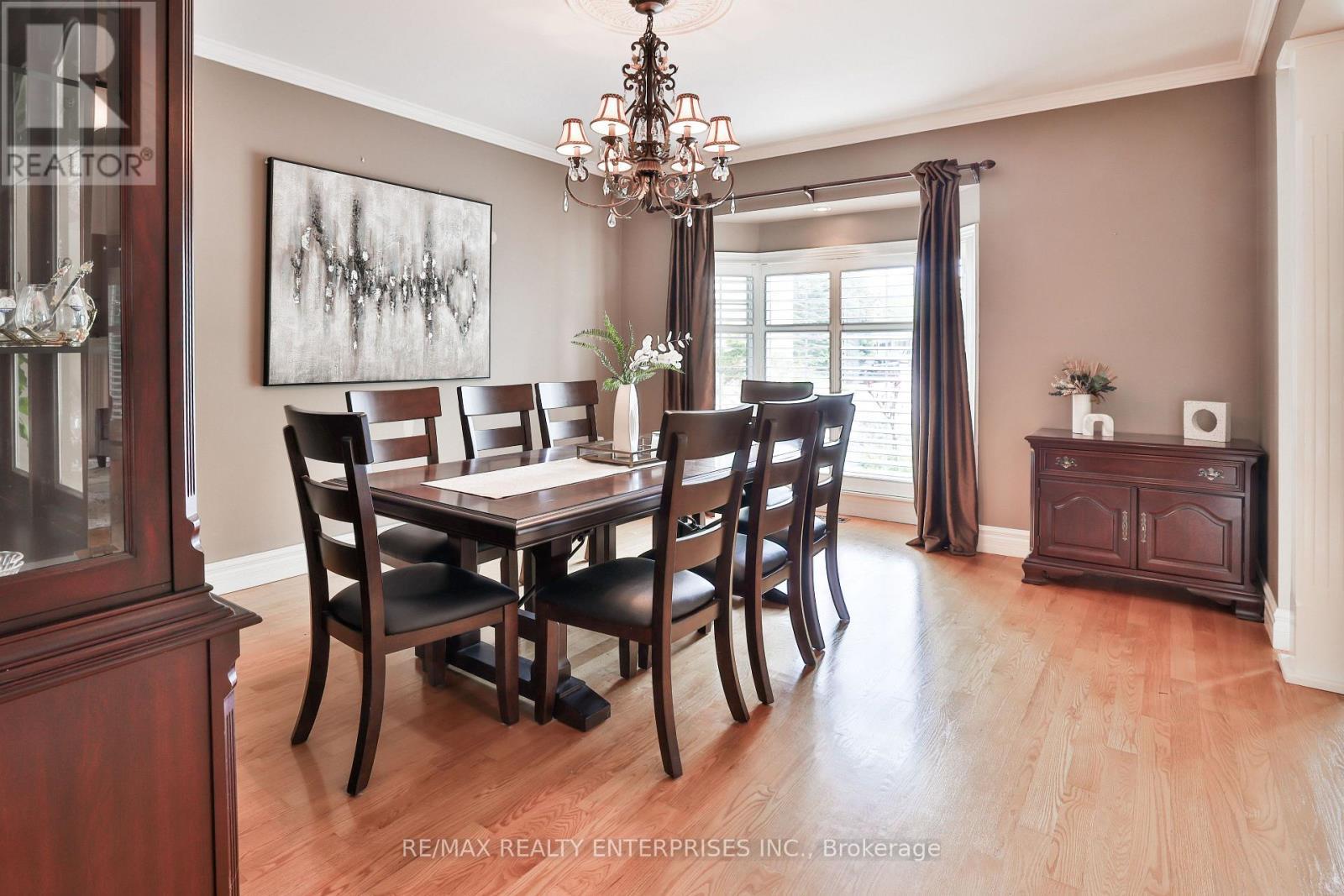 1832 Chesbro Court, Mississauga, ON - Indoor Photo Showing Dining Room