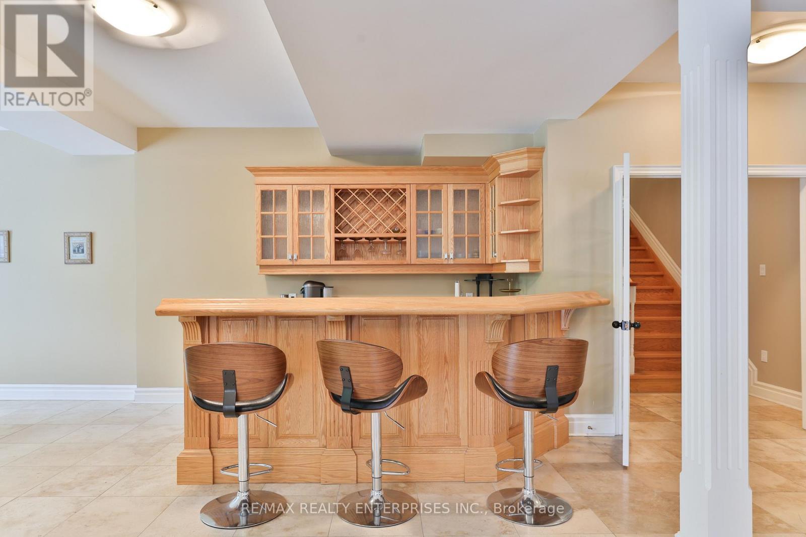 1832 Chesbro Court, Mississauga, ON - Indoor Photo Showing Other Room