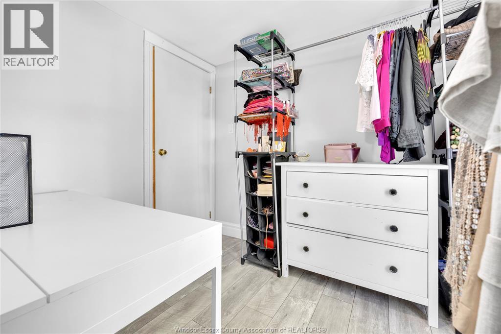 712 Gladstone, Windsor, ON - Indoor