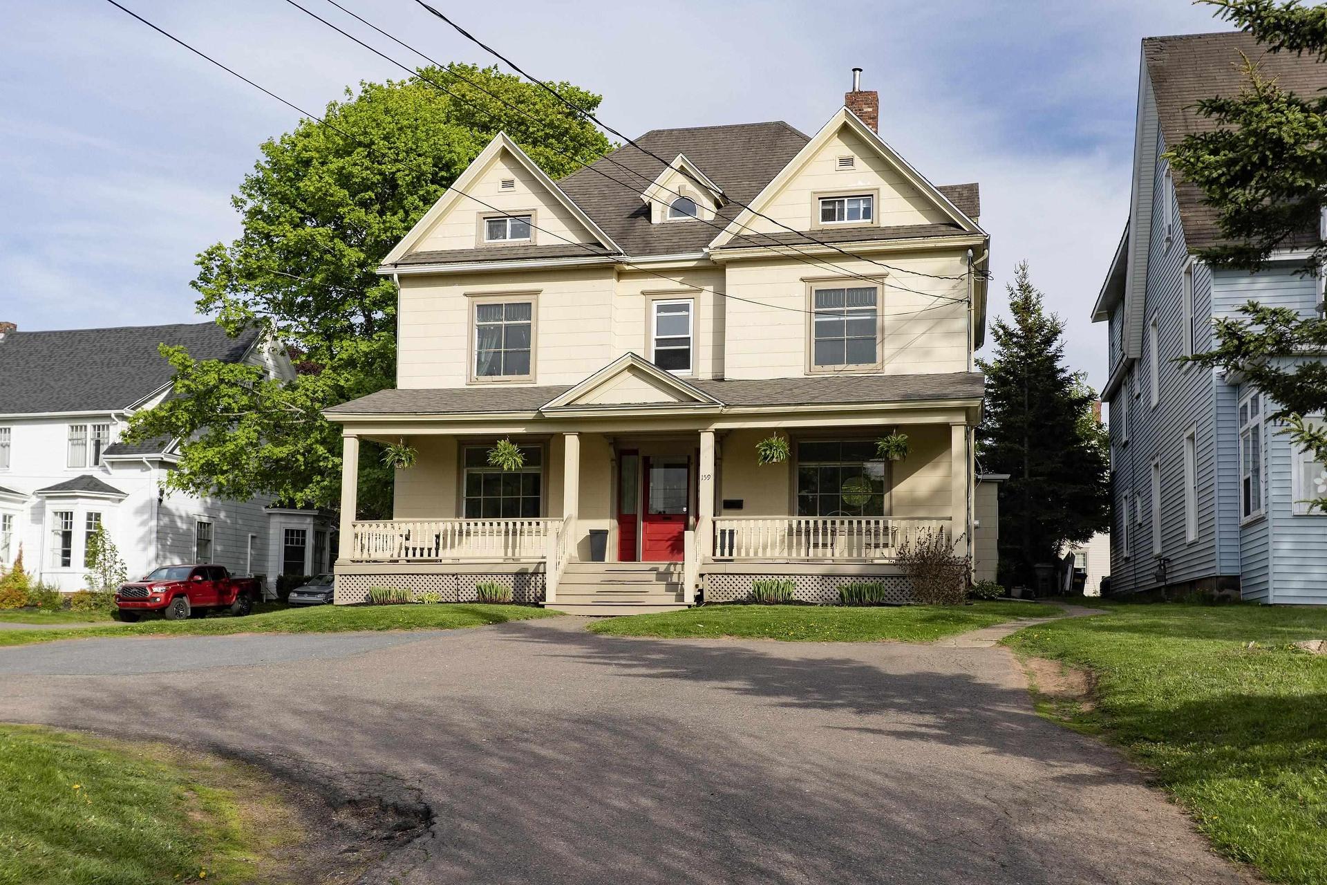 159 Victoria Street E, Amherst, NS