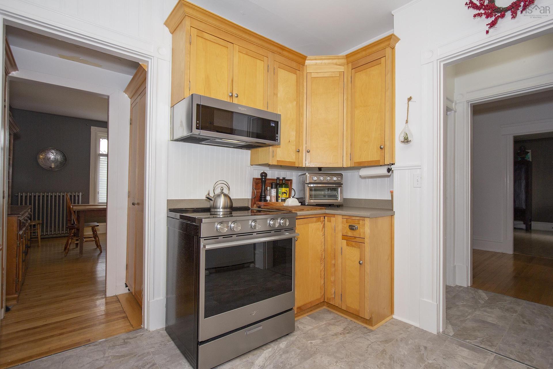 159 Victoria Street E, Amherst, NS