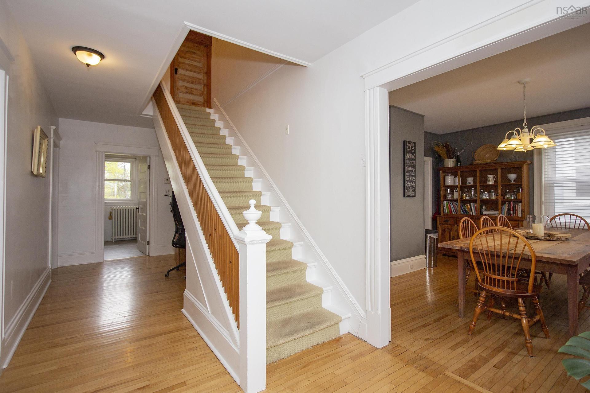 159 Victoria Street E, Amherst, NS