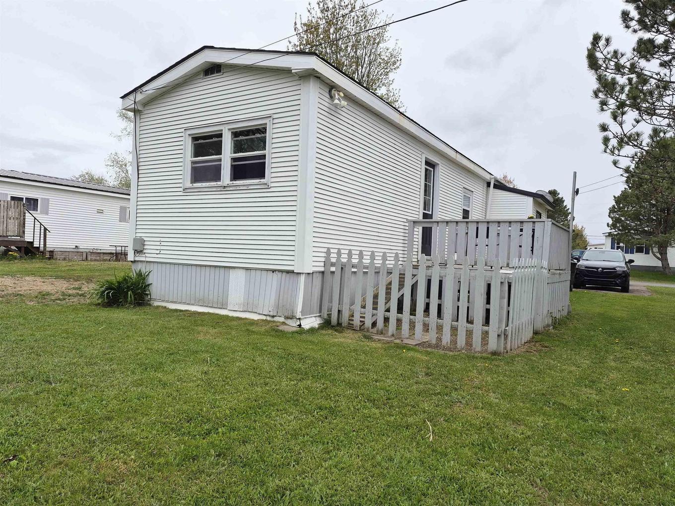 10 Bayview Drive, Amherst, NS