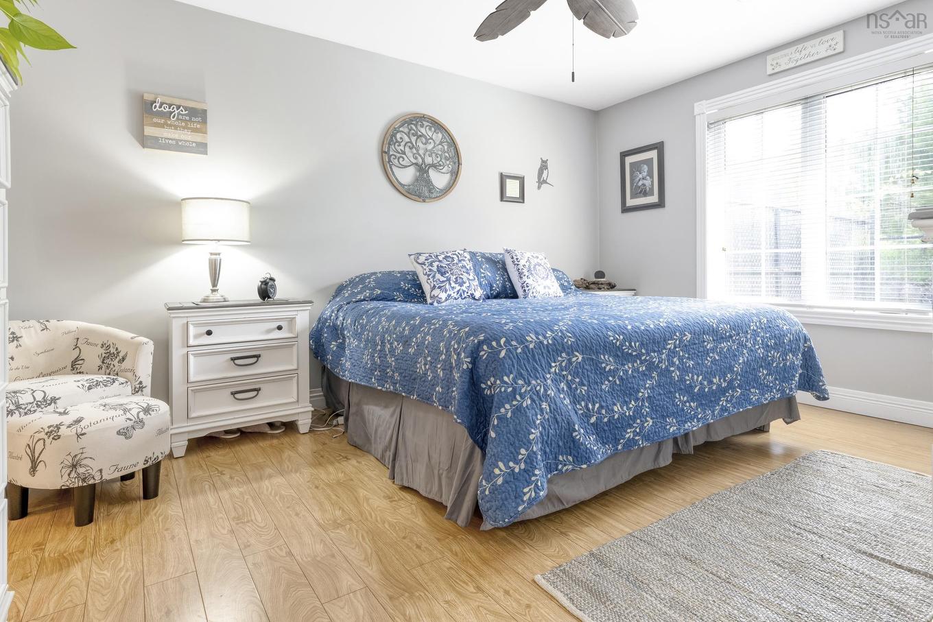 277 Victoria Road, Lunenburg, NS