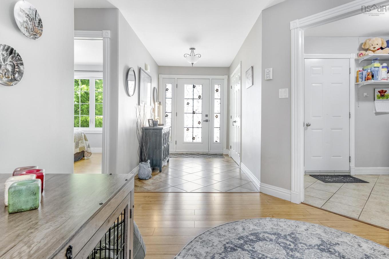 277 Victoria Road, Lunenburg, NS